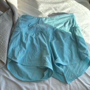 Lululemon Highrise speed up shorts 2.5 inseam size 4